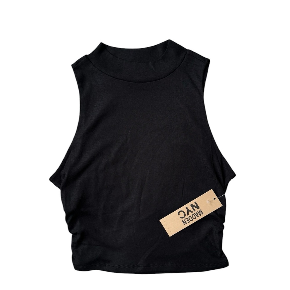 MADDEN NYC women’s black ruched side top size M